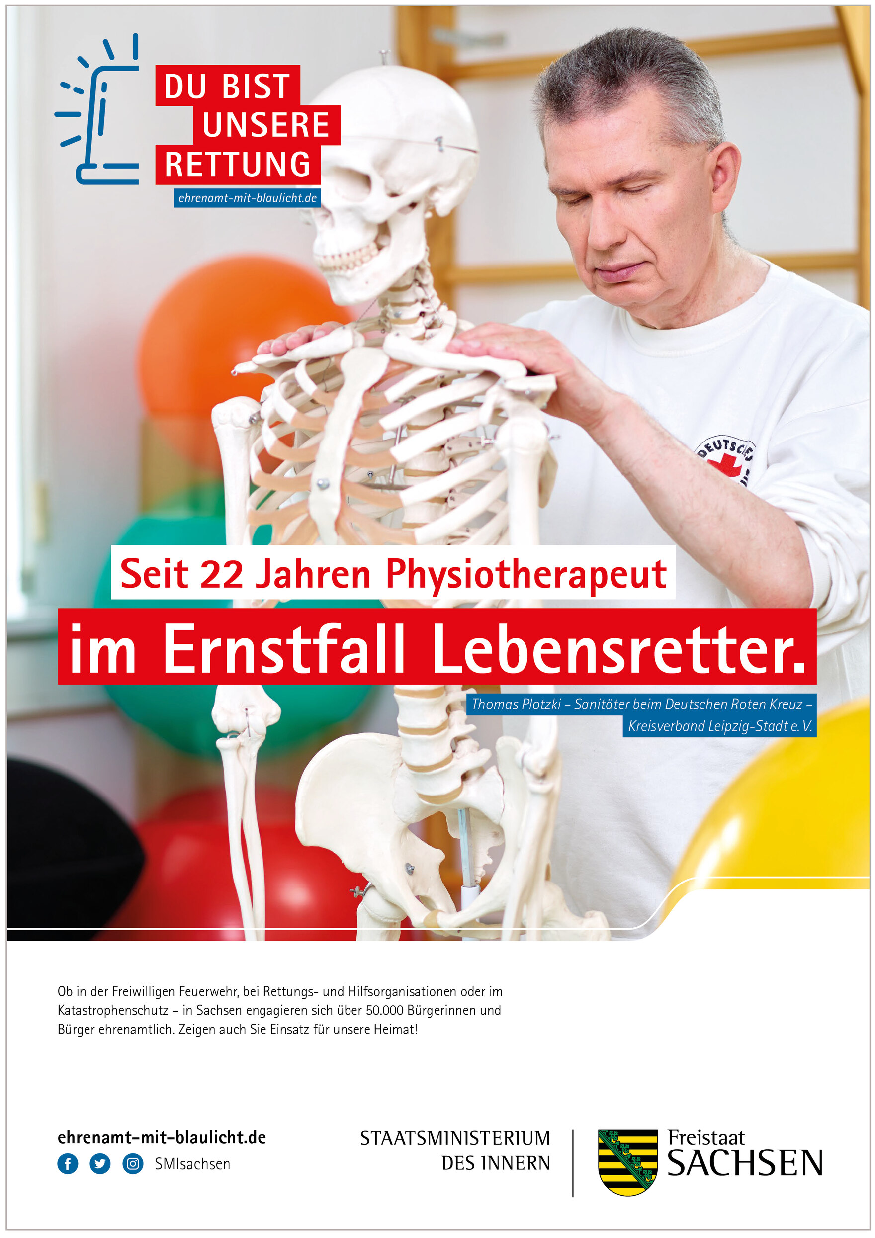 Plakatmotiv von Thomas Plotzki mit der Aufschrift: »Seit 22 Jahren Physiotherapeut – im Ernstfall Lebensretter.«